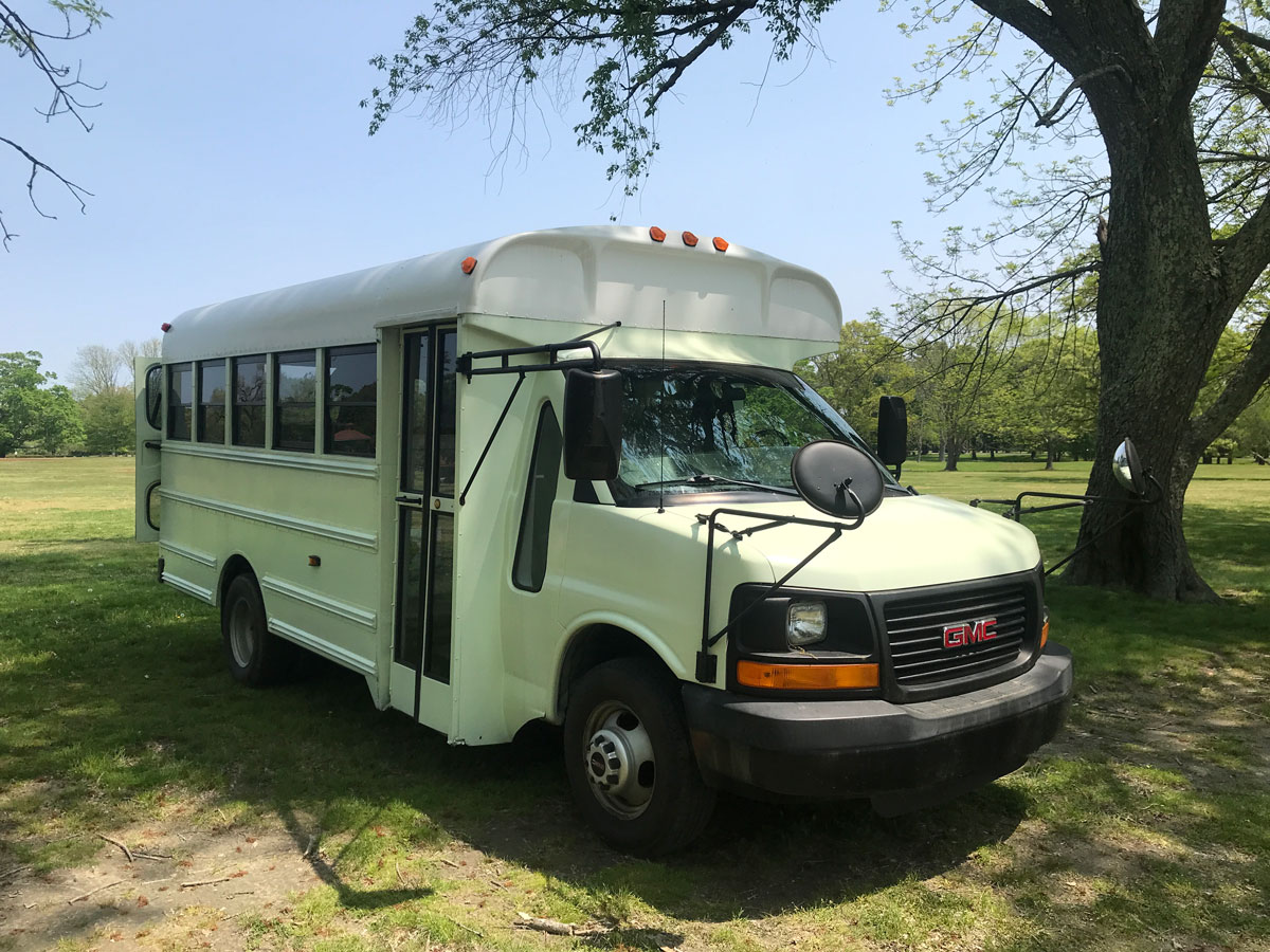 Bus after the paint.