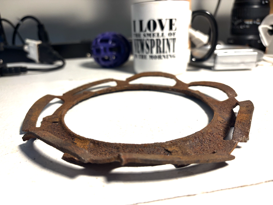 Rusty retainer ring.